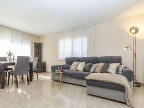 TV - Sirena II by Interhome (L'Ametlla de Mar)