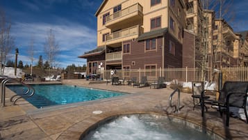 Apartment (1 Bedroom) | Exterior