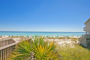 Beach nearby - Gulf View II Unit 223 near beach (Miramar Beach)