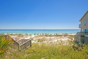 Beach nearby - Gulf View II Unit 223 near beach (Miramar Beach)