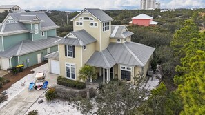 Exterior - 4BR Resort House w/Golf Cart |Heated Pool | Walk to Beach (Gulf Shores)