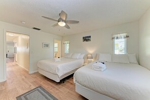 1 bedroom, iron/ironing board, internet