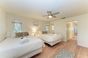 1 bedroom, iron/ironing board, internet