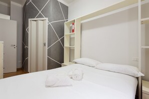 1 bedroom, iron/ironing board, WiFi, bed sheets - GuestHost - M3 Lodi - Trendy Red Apartment (Milano)
