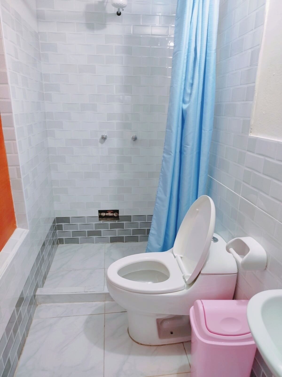 Seife, Toilettenpapier