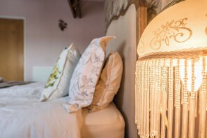 1 bedroom, iron/ironing board, WiFi, bed sheets - Ocean View, Lowestoft (Lowestoft)