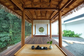 Terrace/patio - Changtai Fruit Hostel (Zhangzhou)