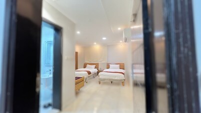 Coov Serviced Apt