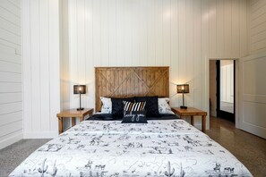 5 chambres, fer et planche à repasser, Wi-Fi gratuit, draps fournis