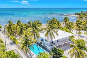 Exterior - Private Beach / Private overwater dock / Heated Pool / Mahi Key (Islamorada)