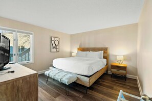 3 chambres, fer et planche à repasser, accès au Wi-Fi (inclus)