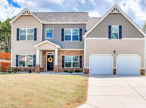 Masters week home in Grovetown! 4 BDR/BATH, Pets welcome!