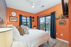 4 Schlafzimmer, Schreibtisch, Bügeleisen/Bügelbrett, kostenloses WLAN