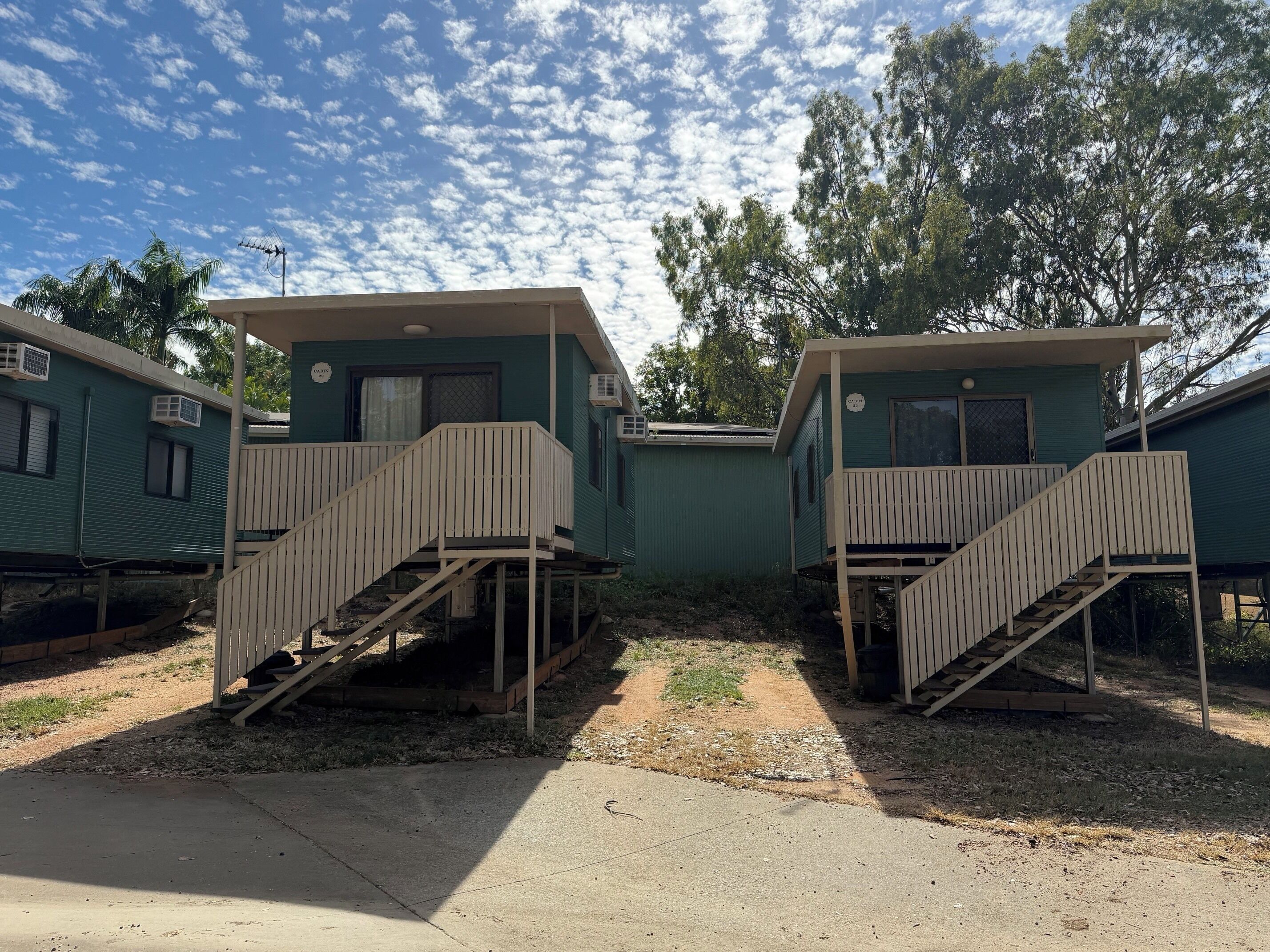 Basic Cabin | Free WiFi, bed sheets