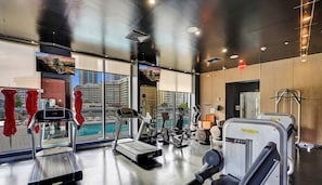AMENITIES - Cozy Studio Resort Amenities Beach Pool Gym 1504 (Hallandale Beach)