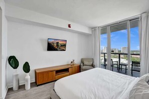 5 soverom, strykejern/-brett, reiseseng for barn og sengetøy