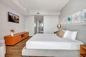 5 habitaciones, tabla de planchar con plancha, cuna de viaje y wifi 