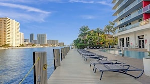 Pool - Large 2-Bedroom Condo Near Ocean Beach Service 410 (Hallandale Beach)