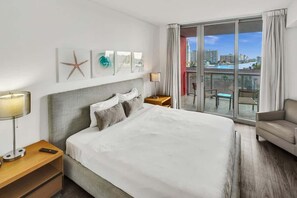 2 habitaciones, tabla de planchar con plancha, cuna de viaje y wifi