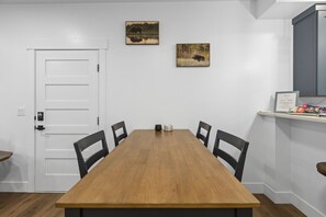 Dining - Accessible, Comfort, Convenient Location 106 (Juneau)