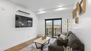 スマートテレビ、暖炉