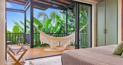 3-Bedroom Villa in charming La Fortuna with AC, WiFi. Relax and unwind