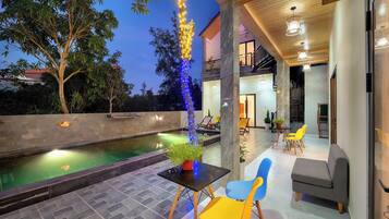 Chambre Double Standard, vue piscine