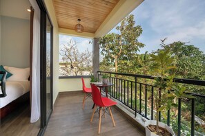 Habitación básica doble | Balcón