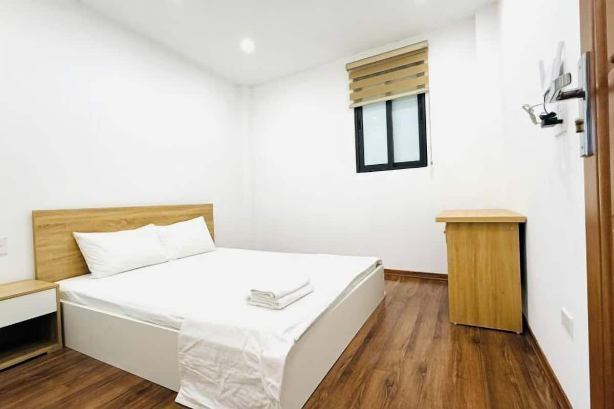 1 bedroom, minibar, desk, free WiFi