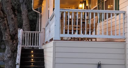 Welcome to Gallery House: Family friendly retreat 25 miles from Yosemite