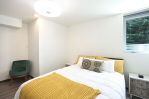 2 bedrooms, WiFi, bed sheets