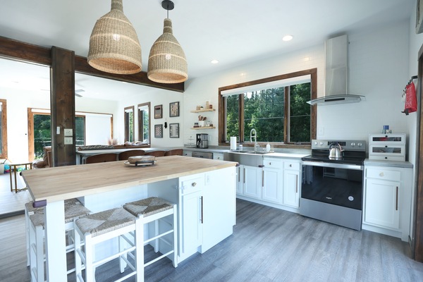 Microwave, stovetop, dishwasher