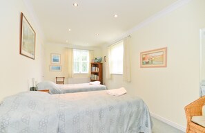 2 habitaciones, wifi gratis y ropa de cama 