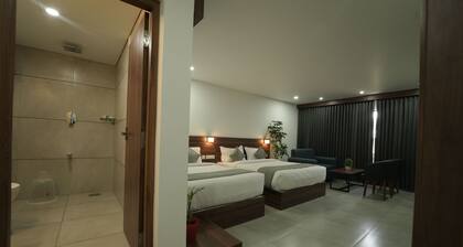 GEORJOYS HOTELS & RESORTS