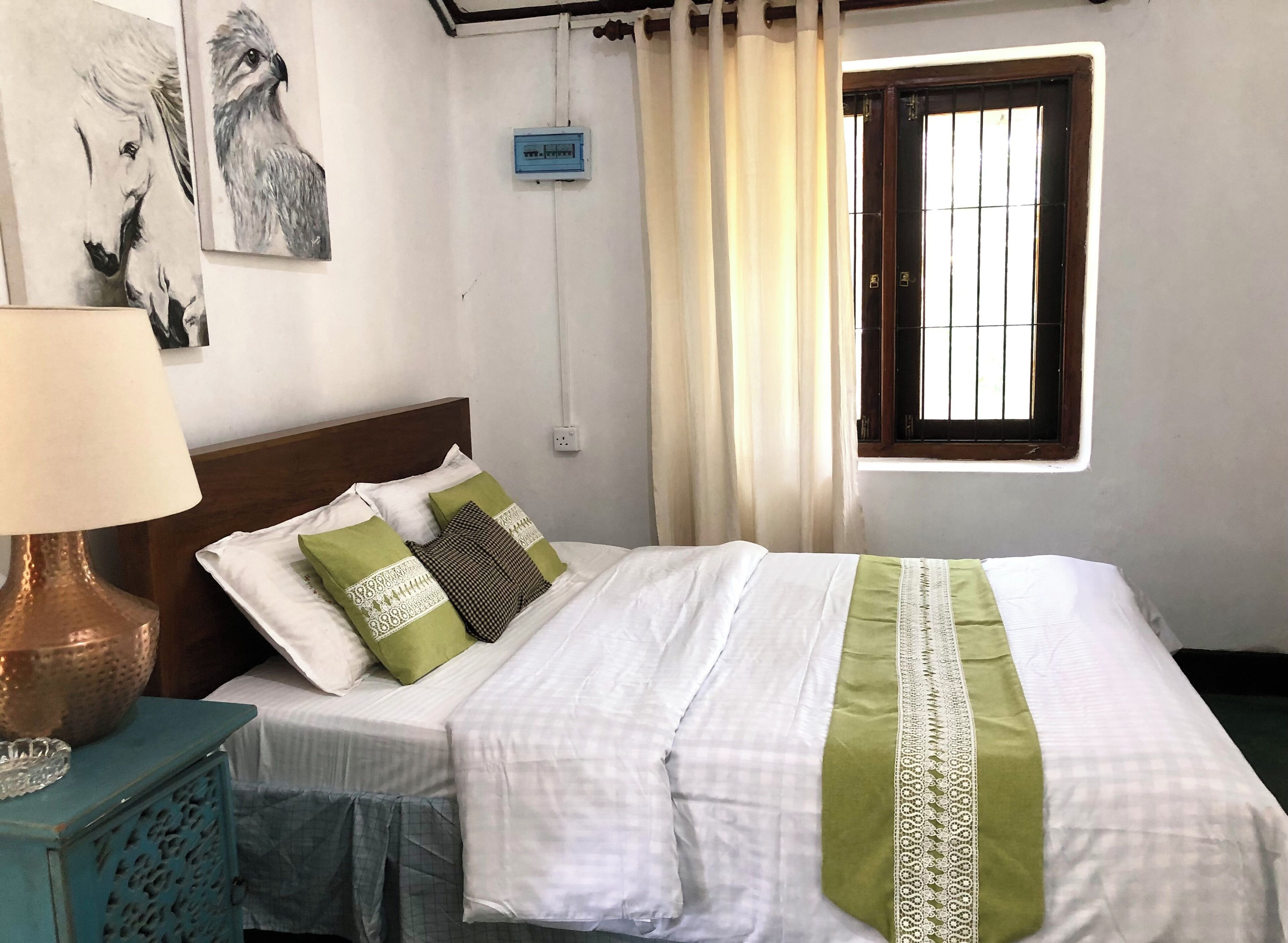 3 chambres, fer et planche à repasser, Wi-Fi gratuit, draps fournis
