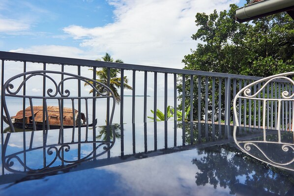 Terrace/patio - Hibiscus Earth - CGH Earth (Cherthala)