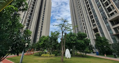 R&F Hotel and Apartment