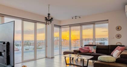 Penthouse avec vue magnifique et jacuzzi