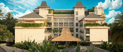 Fachada da propriedade