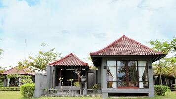 บริเวณภายนอก