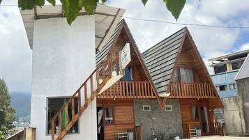 Villa | 1 habitación, escritorio, wifi gratis y ropa de cama