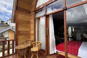 1 habitación, escritorio, wifi gratis y ropa de cama