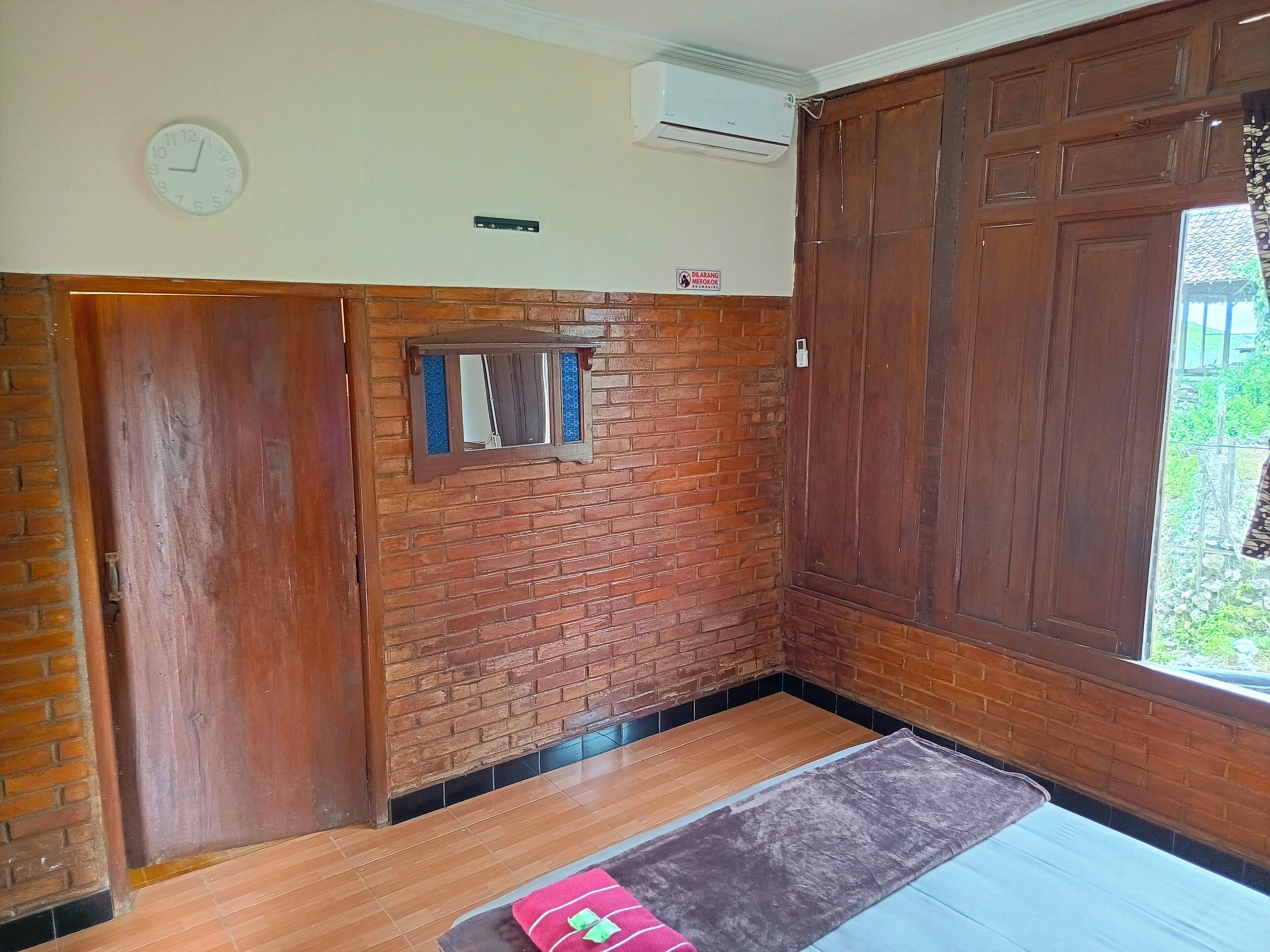Pemandangan dari kamar