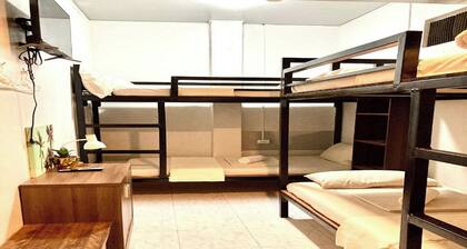 Hometel Barrio House Mactan