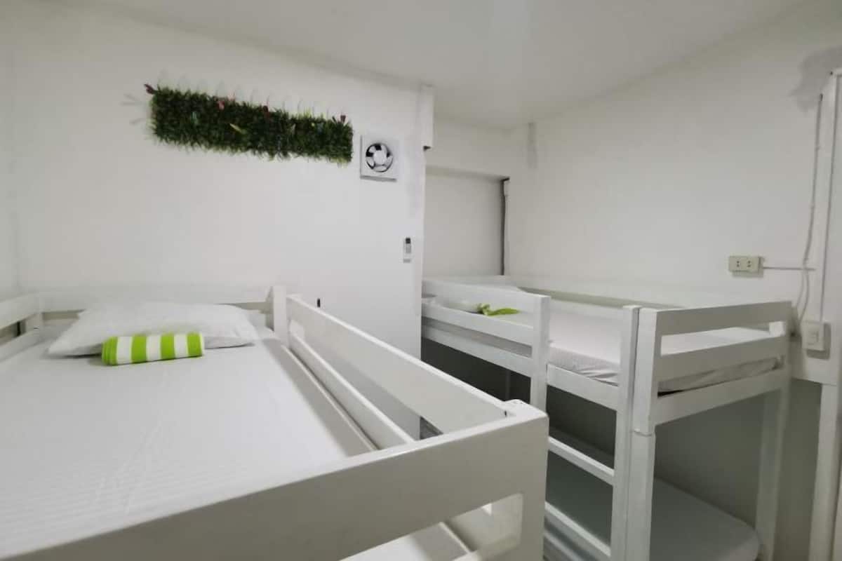 Wifi gratis y ropa de cama