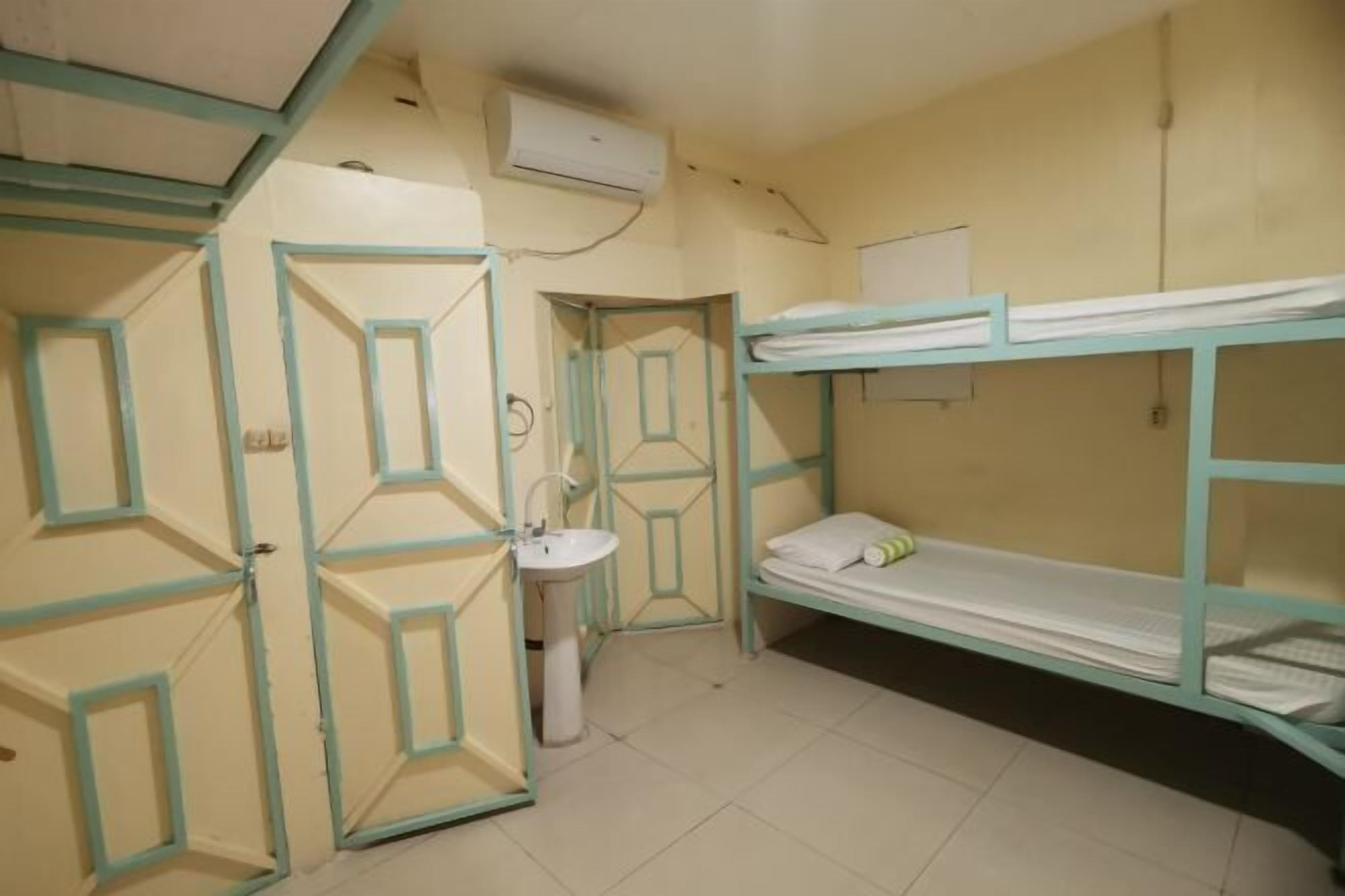 Wi-Fi de cortesia, roupa de cama