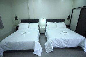 雙床房 | 書桌、熨斗/熨衫板、免費 Wi-Fi、床單