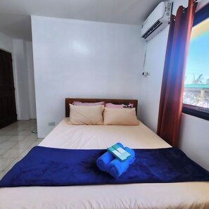 Bureau, Wi-Fi gratuit, draps fournis