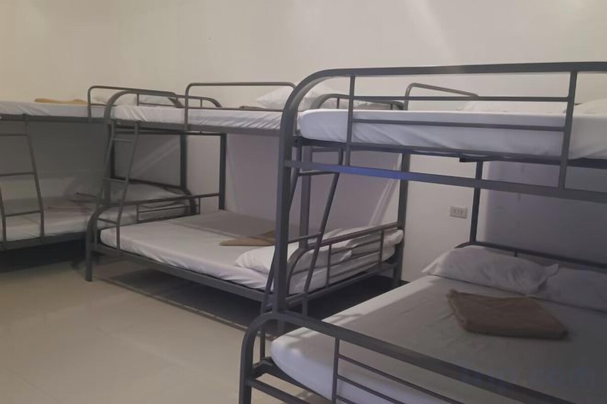 Barkada Room