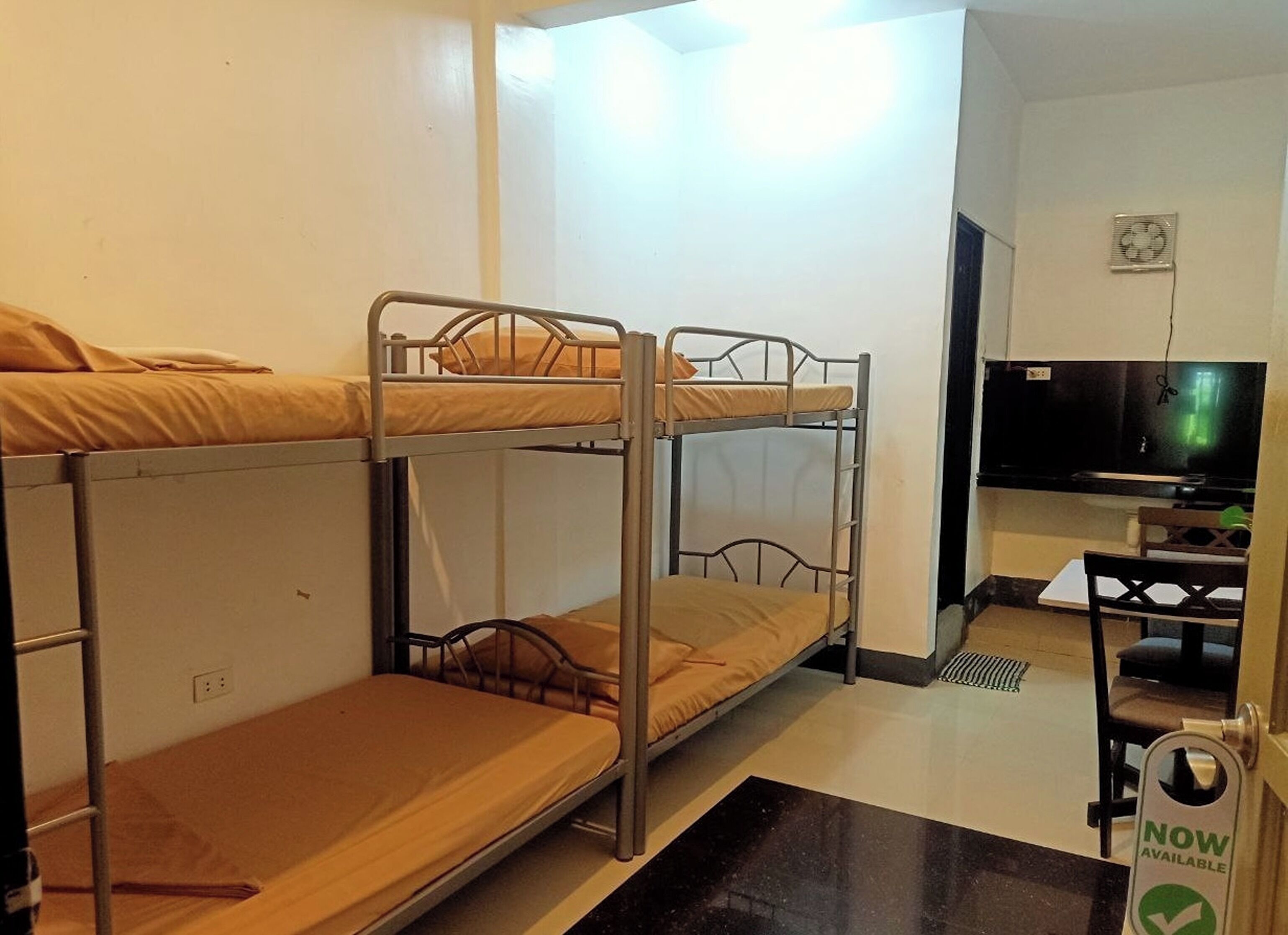 Firemannsrom | Minibar, skrivebord, wi-fi (inkludert) og sengetøy